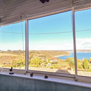 Ferienhaus Comfortable With Fantastic Sea View, Pordic